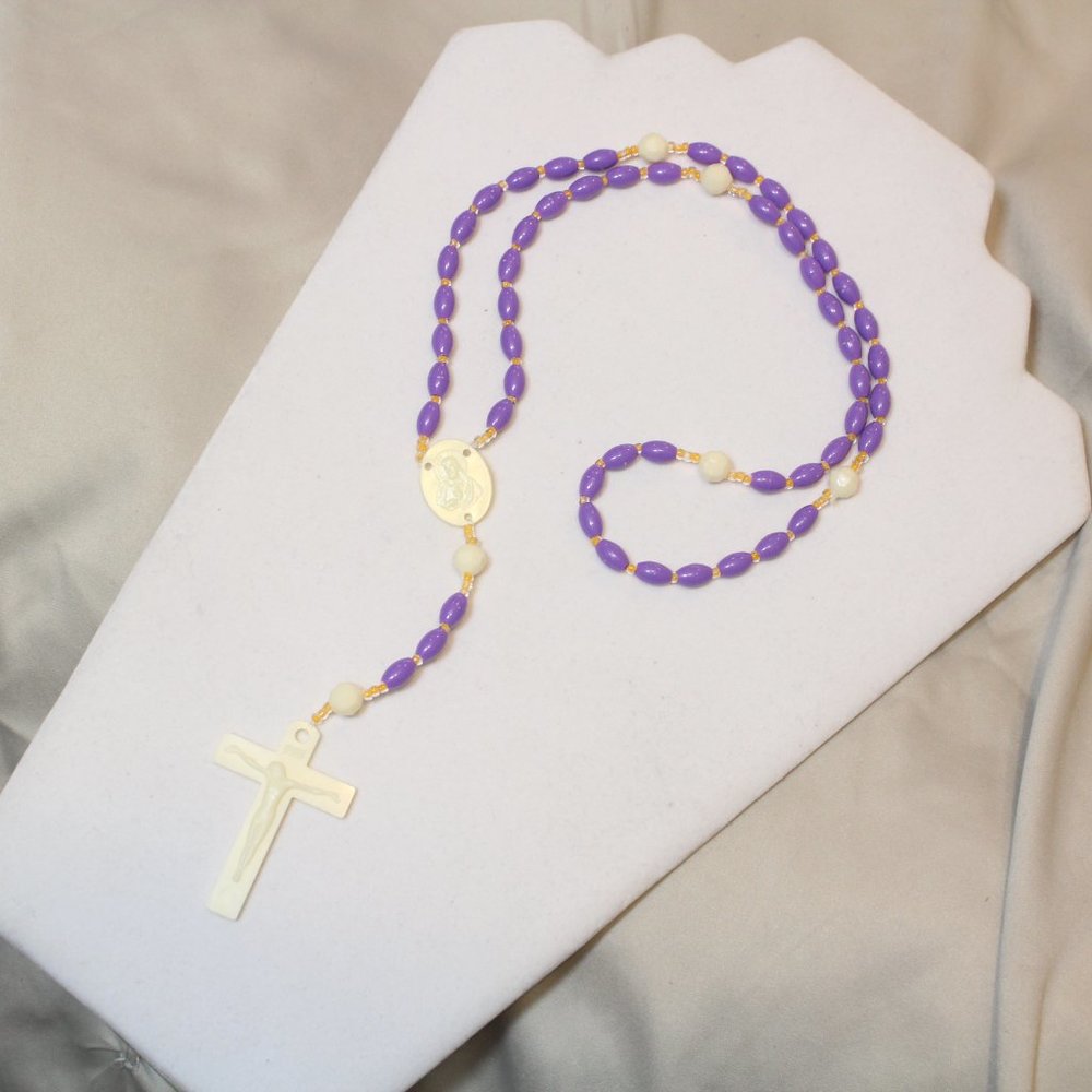 y2k Handwoven Daily Lavender w/White Cross Plastic Rosary Beads